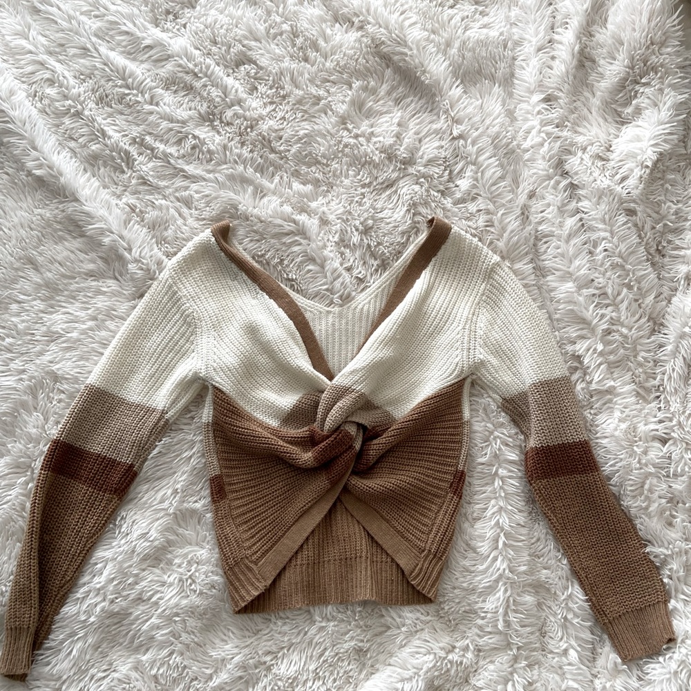 Women’s sweater